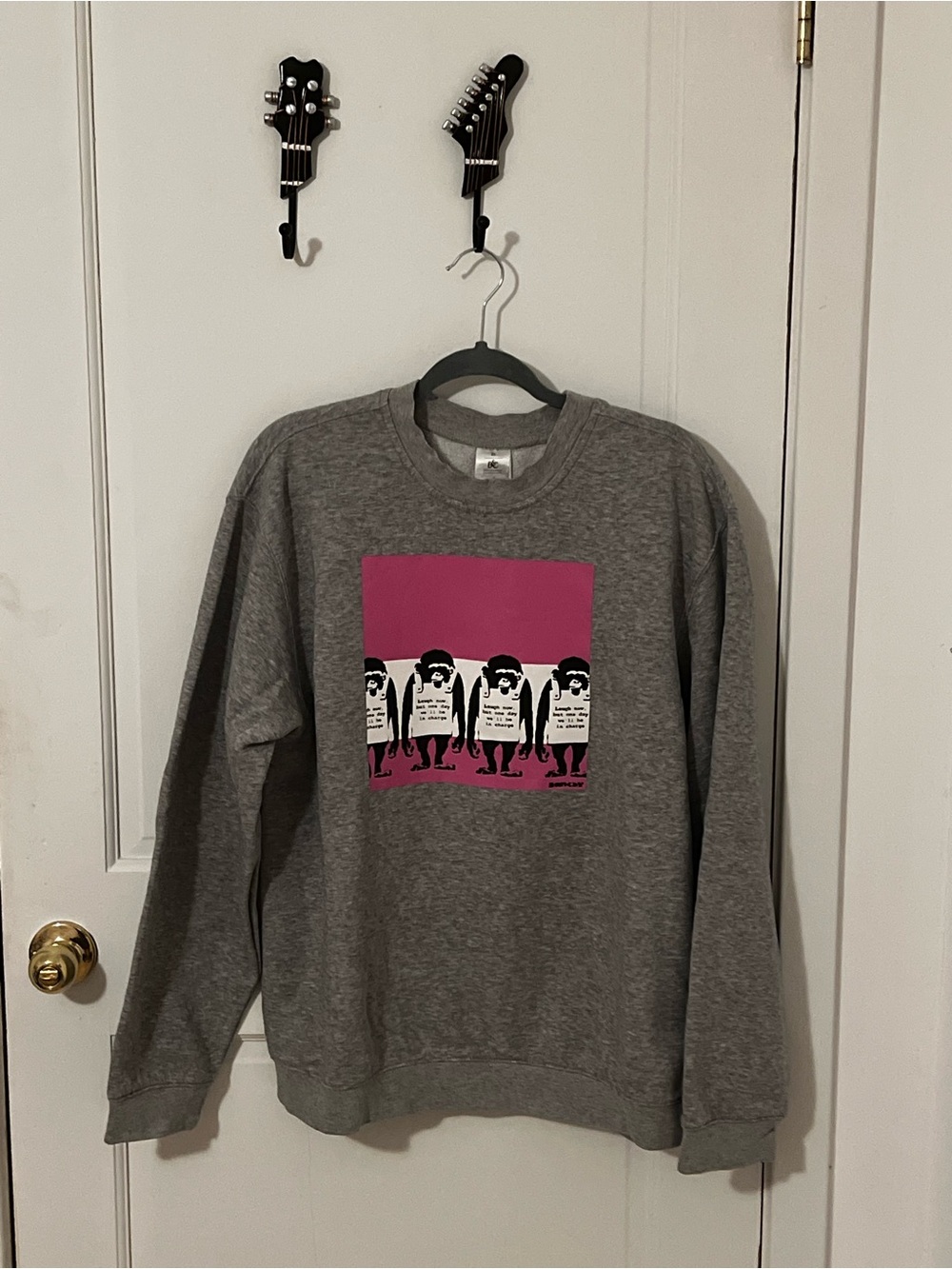 Banksy B&C Collection Unisex XL Gray Crew Neck Long Sleeve Pullover